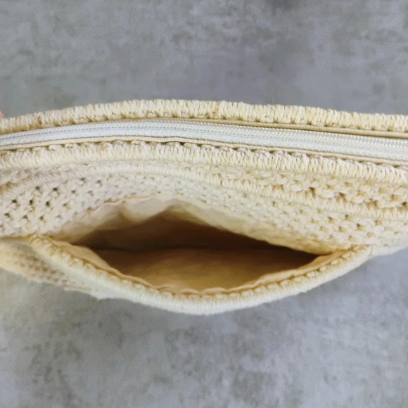 Vintage 1970's Bohemian Macrame Zip-Up Clutch Purse with Pockets Cream Ivory - Picture 3 of 11